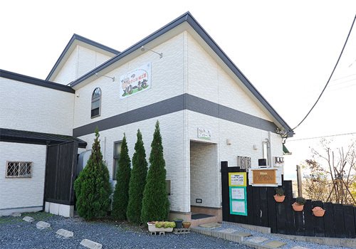 加須市のブランド豚「香り豚」を始め地元の食材をふんだんに使用しています