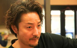 店主　清水昭弘