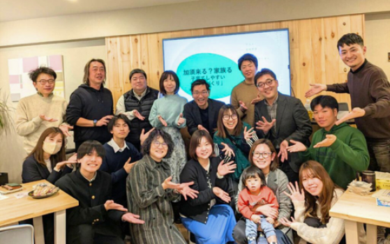 ワークショップや座談会も開催しています　お気軽にご利用ください